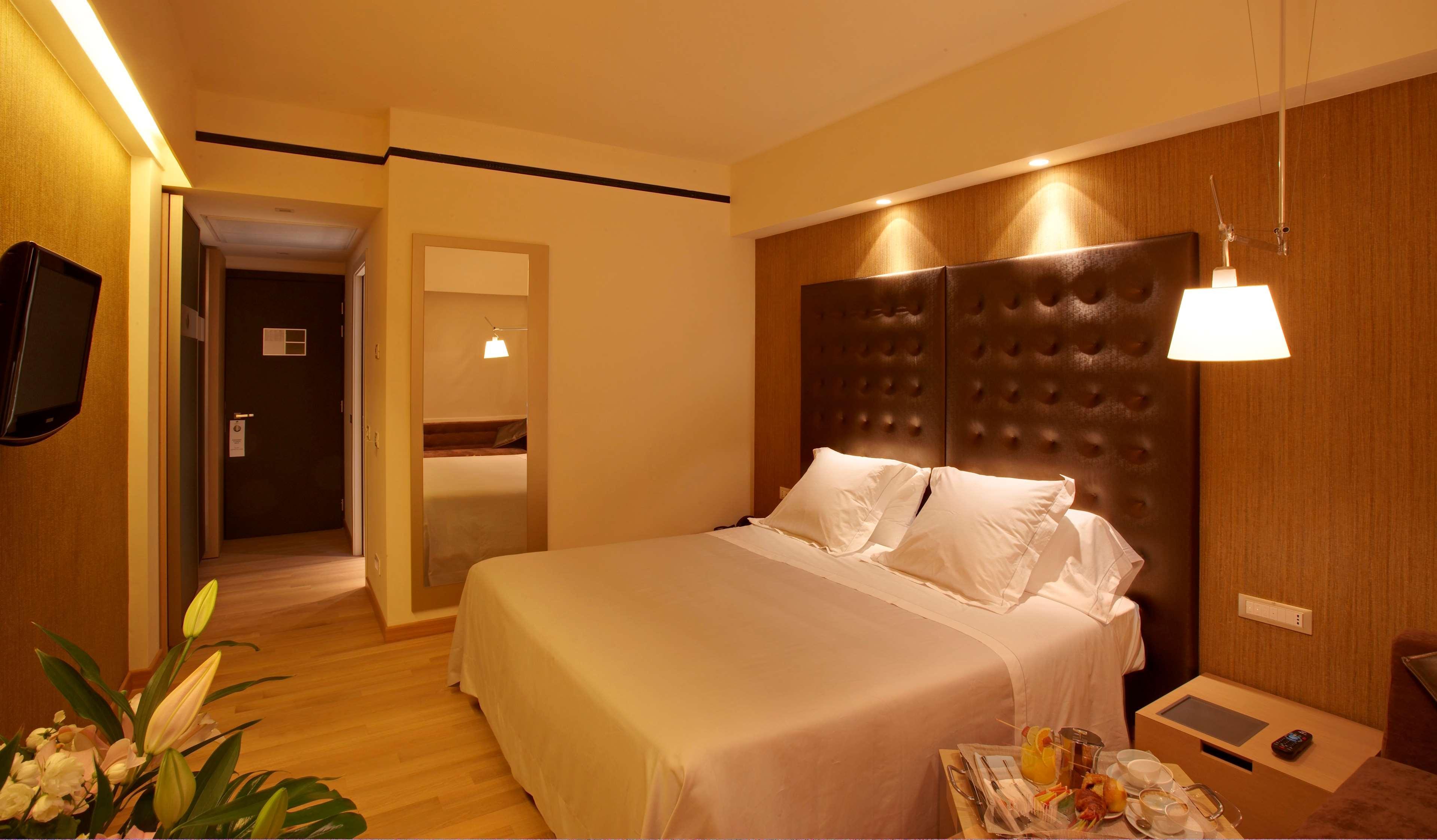 Best Western Plus Atrium Inn & Suites Clarksville Eksteriør billede